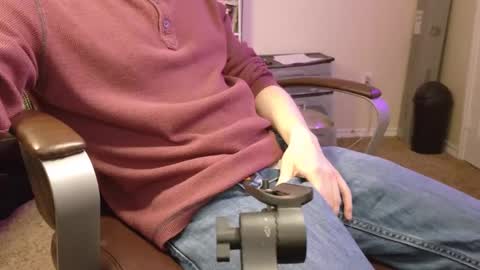 Snapshot of isaac_sheffield chatting on 3, 2, 2025 isaac online show from 3, 2, 2025