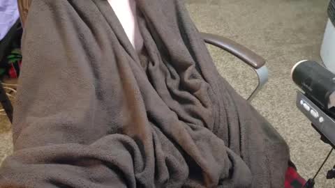 Snapshot of isaac_sheffield chatting on 17, 2, 2025 isaac online show from 17, 2, 2025