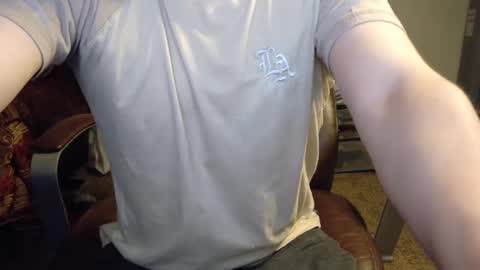 Snapshot of isaac_sheffield chatting on 27, 2, 2025 isaac online show from 27, 2, 2025