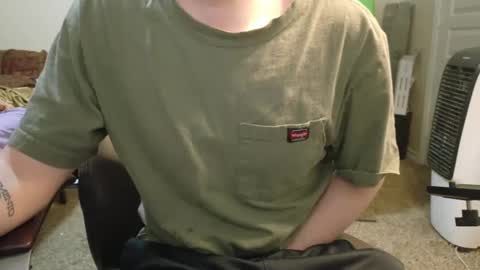 Snapshot of isaac_sheffield chatting on 9, 3, 2025 isaac online show from 9, 3, 2025