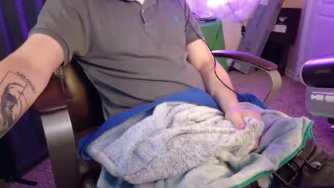 Snapshot of isaac_sheffield chatting on 13, 9, 2025 isaac online show from 13, 9, 2025