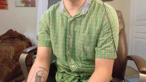 Snapshot of isaac_sheffield chatting on 13, 11, 2025 isaac online show from 13, 11, 2025