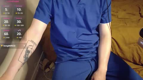 Snapshot of isaac_sheffield chatting on 30, 11, 2025 isaac online show from 30, 11, 2025