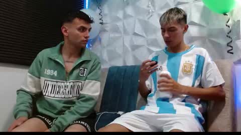 Isaac tan online show from 12, 9, 2025