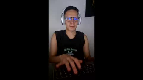 Isaac online show from 6, 3, 2026