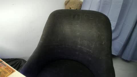 isaac online show from 20, 9, 2025