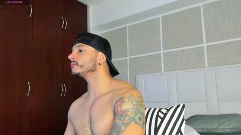 Isaac Surez online show from 12, 7, 2026