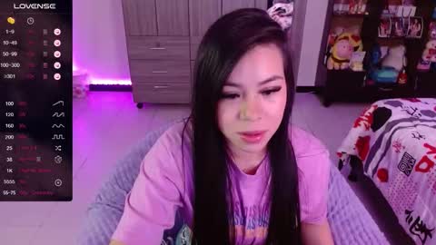 Isabella  online show from 22, 10, 2025