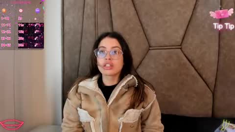 isabela Collins online show from 30, 9, 2025