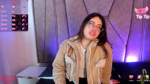 isabela Collins online show from 2, 10, 2025