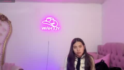 Snapshot of isabela_tay chatting on 17, 7, 2026 ISABELA online show from 17, 7, 2026