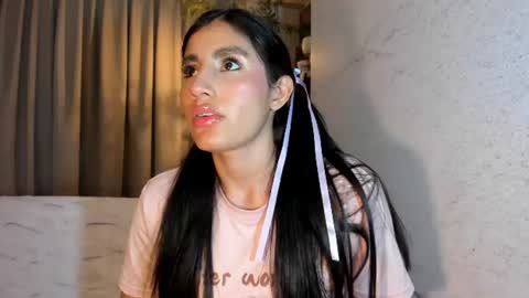 isabelastefano online show from 17, 7, 2026