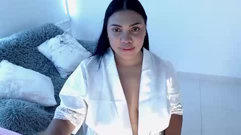 isabelateran online show from 26, 6, 2026