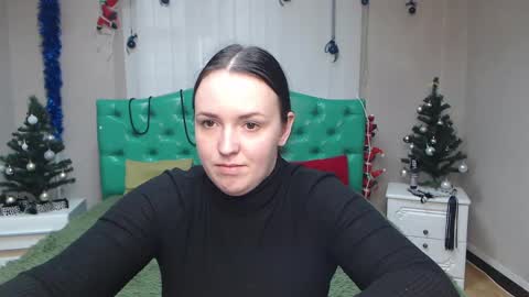 IsabelBlackberry online show from 5, 1, 2025