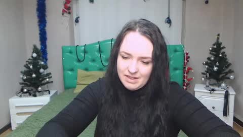 IsabelBlackberry online show from 10, 1, 2025