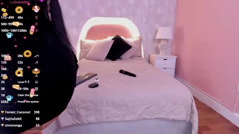 isabella__milf online show from 21, 5, 2026