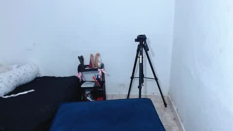  estefania online show from 7, 4, 2026