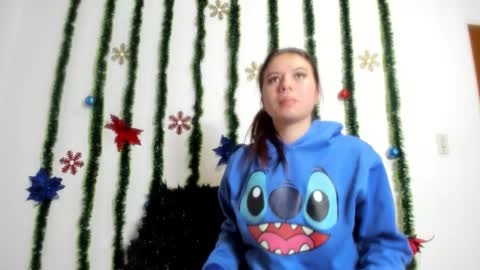 isabella_jaramillo online show from 3, 12, 2025