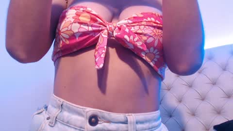 isabella_jazz online show from 7, 1, 2025