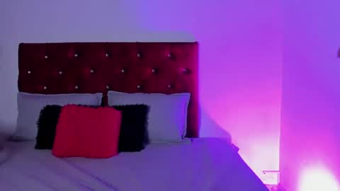 Snapshot of isabella_moon9 chatting on 27, 6, 2026 Isabella Moon9 online show from 27, 6, 2026