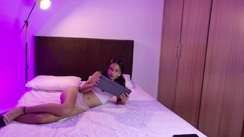 isabella santana online show from 19, 6, 2026