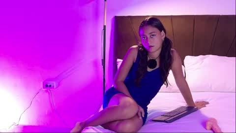 isabella santana online show from 2, 7, 2026
