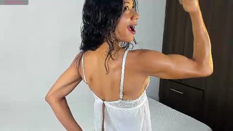 Isabella online show from 25, 6, 2026