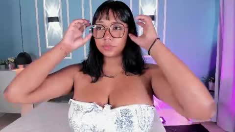 isabella zc online show from 26, 7, 2026
