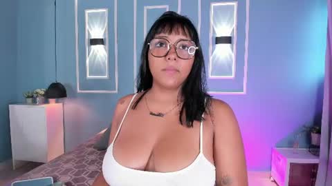 isabella zc online show from 30, 7, 2026