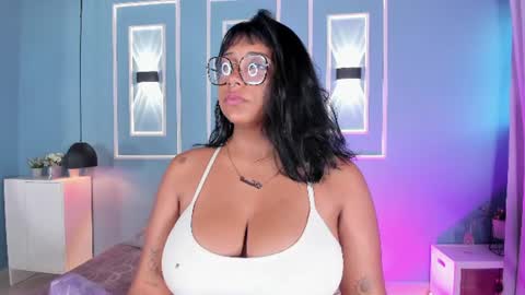 isabella zc online show from 3, 8, 2026