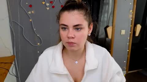 isabellabler online show from 26, 9, 2025