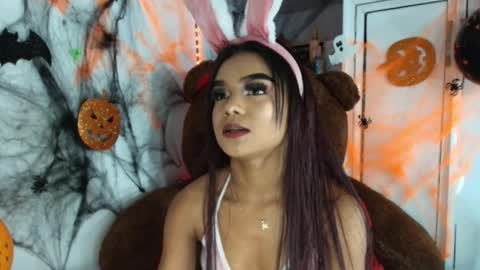 isabellalov online show from 23, 10, 2025
