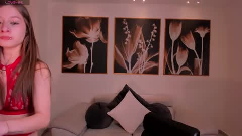 Isabella Moretti online show from 24, 6, 2026
