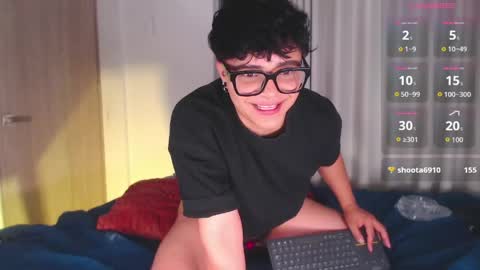 Isabella Mout  online show from 12, 4, 2026