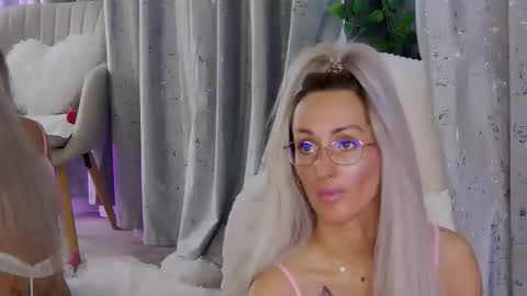 IsabelleEthan online show from 20, 2, 2026