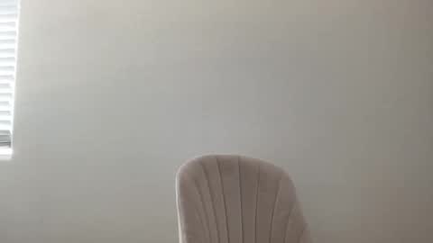 Snapshot of isabellekinsley chatting on 29, 10, 2025 isabellekinsley online show from 29, 10, 2025