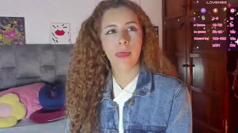 Isabela  online show from 16, 9, 2025