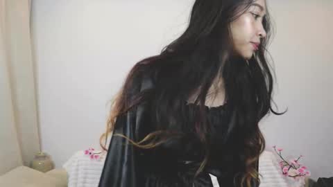 Snapshot of isauraangeletti chatting on 22, 10, 2025 Selina online show from 22, 10, 2025