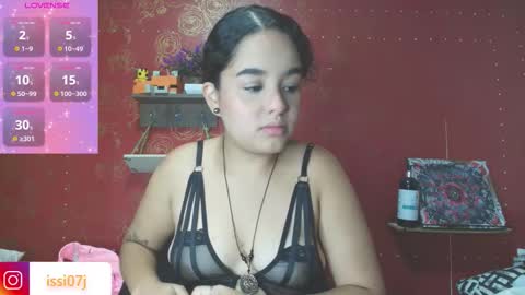 Isis Blade online show from 11, 10, 2025