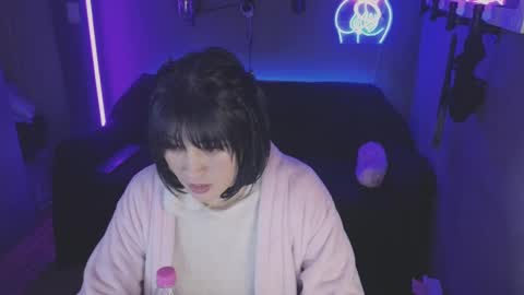 Ana Maria online show from 4, 2, 2025