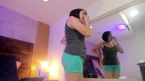 Isis online show from 3, 10, 2025