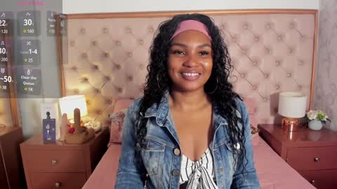 Snapshot of isla_scott chatting on 2, 2, 2025 Vanessa online show from 2, 2, 2025