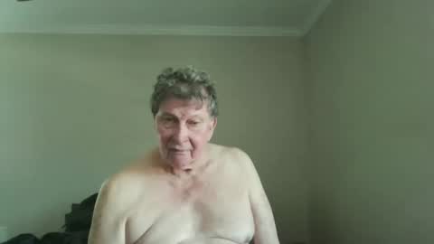 island625103 online show from 12, 5, 2026