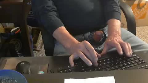 Snapshot of islandduke chatting on 9, 12, 2024 Duke online show from 9, 12, 2024