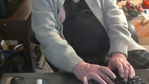 Snapshot of islandduke chatting on 22, 1, 2025 Duke online show from 22, 1, 2025