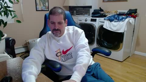 Jim online show from 8, 2, 2025