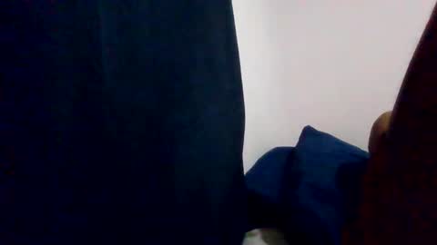 Snapshot of islandmaker chatting on 12, 6, 2026 islandmaker online show from 12, 6, 2026