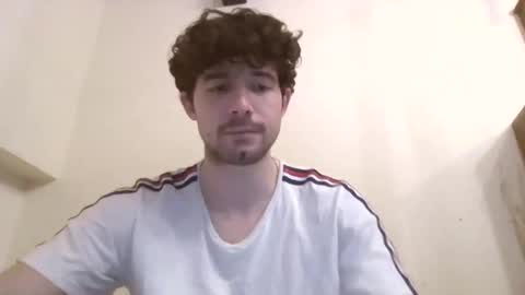 Snapshot of islaysince97 chatting on 6, 3, 2026 islaysince97 online show from 6, 3, 2026