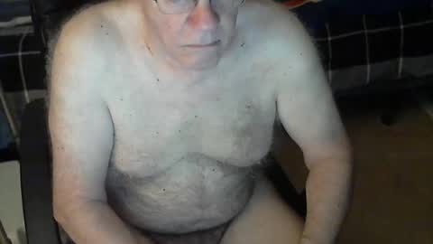 Snapshot of islesman22 chatting on 14, 10, 2025 islesman22 online show from 14, 10, 2025