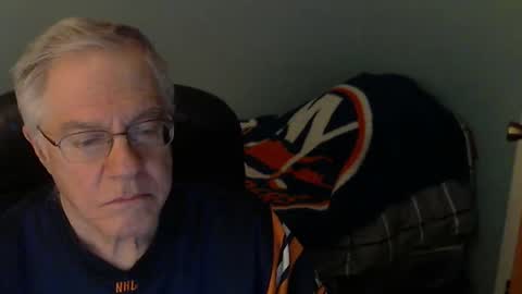 Snapshot of islesman22 chatting on 23, 12, 2025 islesman22 online show from 23, 12, 2025